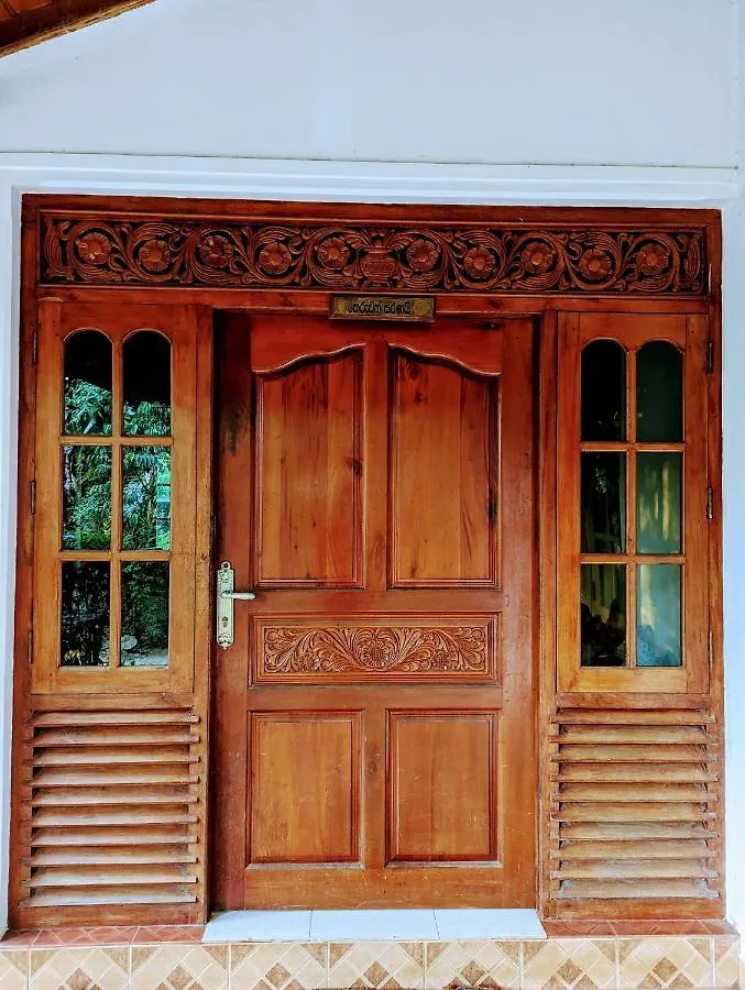Homestay Moon Water'S Edge Apartment Kandy Sri Lanka