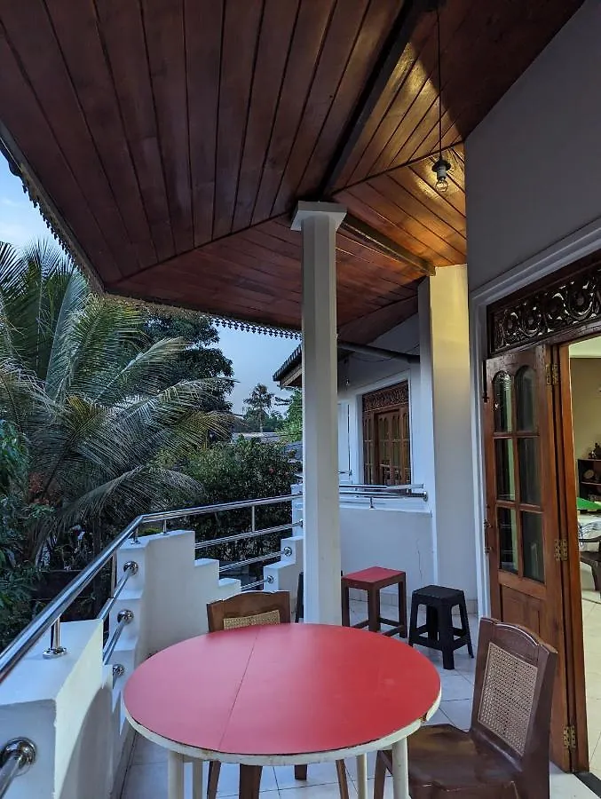 Homestay Moon Water'S Edge Apartment Kandy