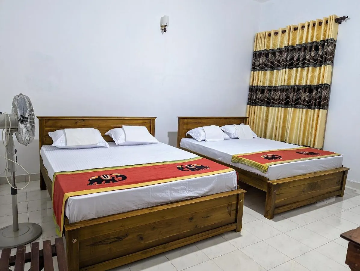 Homestay Moon Water'S Edge Apartment Kandy