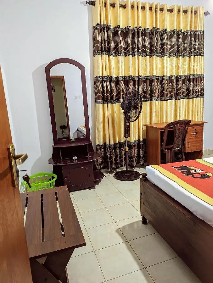 Moon Water'S Edge Apartment Kandy Sri Lanka